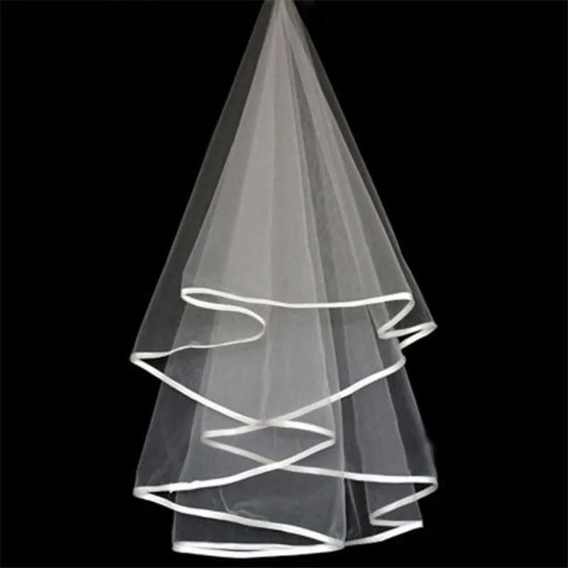 BOAKO 2019 New Short Tulle Wedding Veils with Comb Cheap White Ivory Bridal Veils for Bride Voile Mariage Wedding Accessories BOAKO 2019 New Short Tulle Wedding Veils with Comb Cheap White Ivory Bridal Veils for Bride Voile Mariage Wedding Accessories