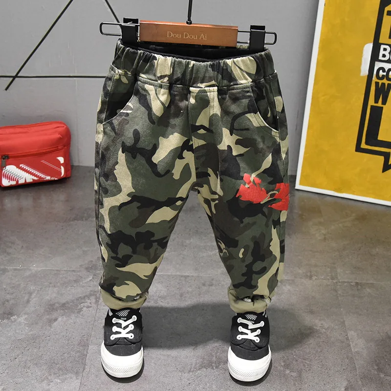 size:90~130 cotton children harem pants for baby boys camouflage trousers kids child casual pants blue green army camo
size:90~130 cotton children harem pants for baby boys camouflage trousers kids child casual pants blue green army camo