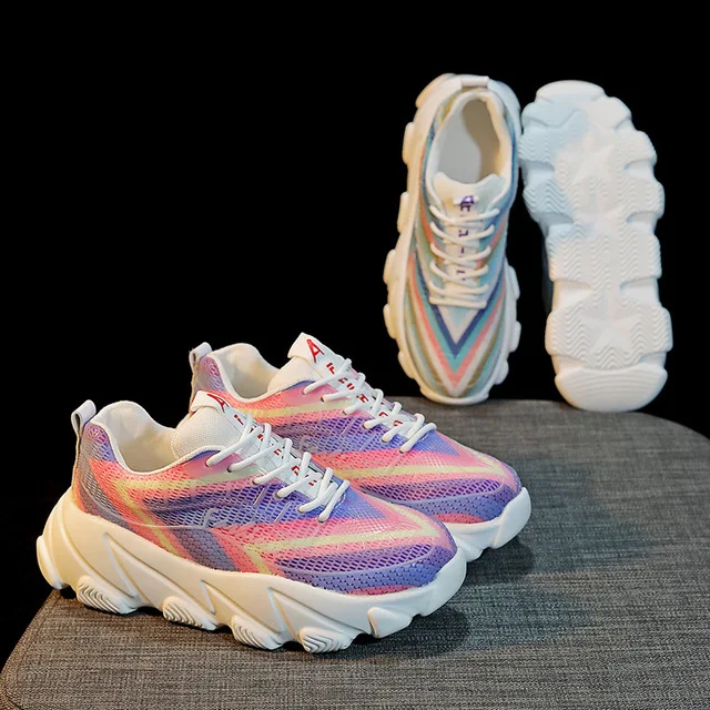 

2019 spring and summer new thick-soled casual breathable wild mesh shoes