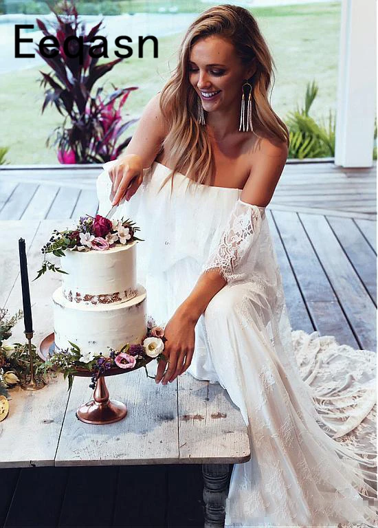 

Boho Wedding Dresses 2019 Sexy Backless A-line Lace White Beach Bohemian Bridal Gown Off the Shoulder Short Sleeves Dress