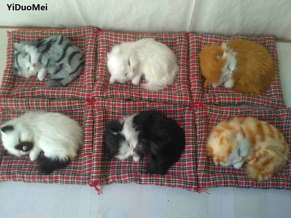 Около 13x10 см красивые кошки с коврик один лот/6 шт. спальные кошки Модель Ремесленная опору, украшение дома игрушка в подарок a1254
