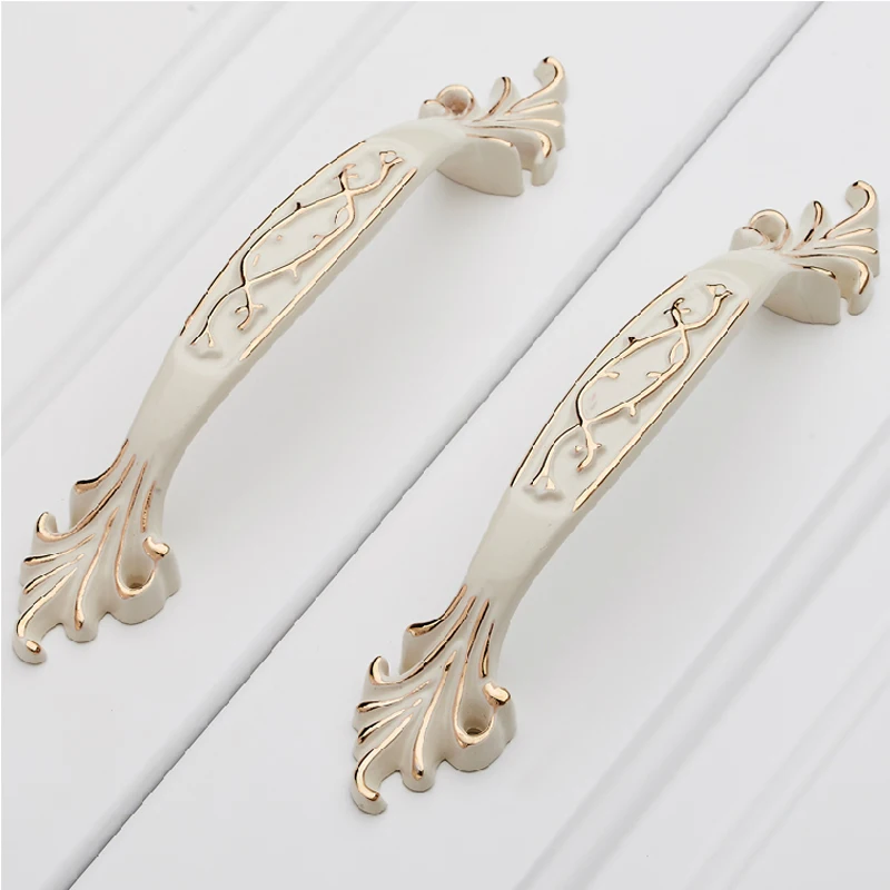 European drawer handle Modern simple closet pulls Zinc alloy