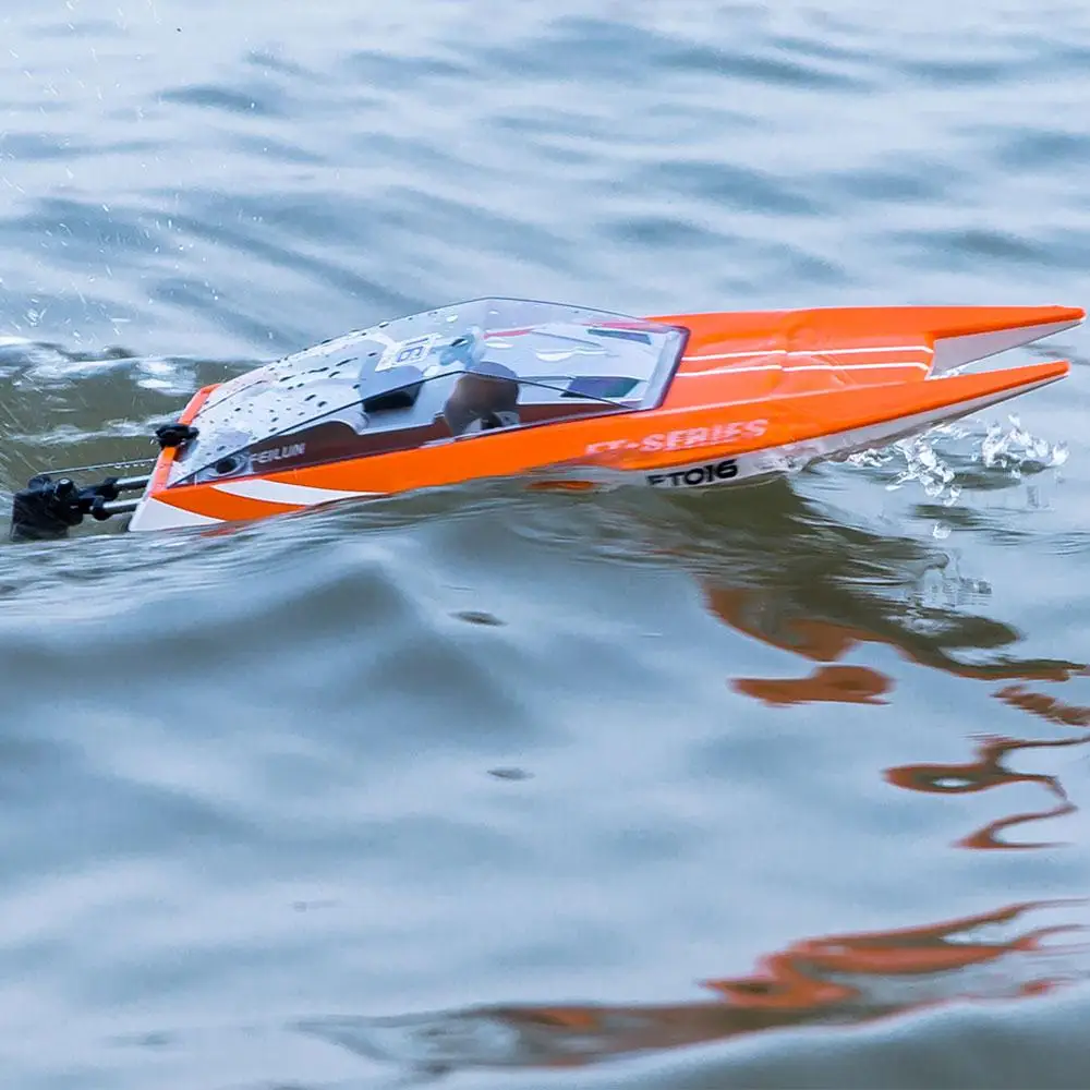 

Rc Racing Boat Speedboat Swimming Pool Party Outdoors Funny Efficient Durable