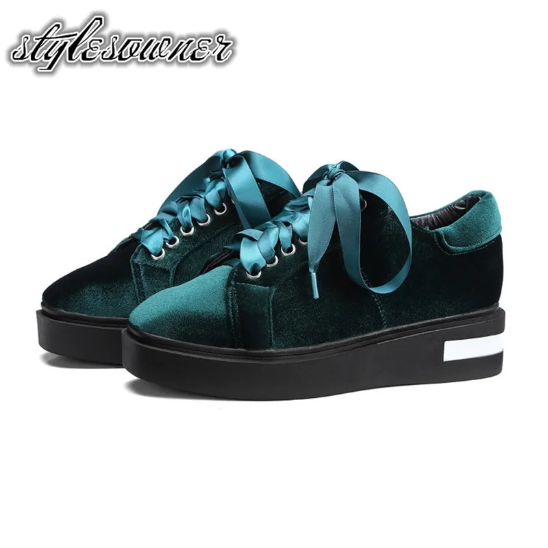 

Stylesowner Top SellingThick Bottom Casual Flat Shoes Spring Round Toe Lace-up Fashion Velvet Green Color High Platform Shoes