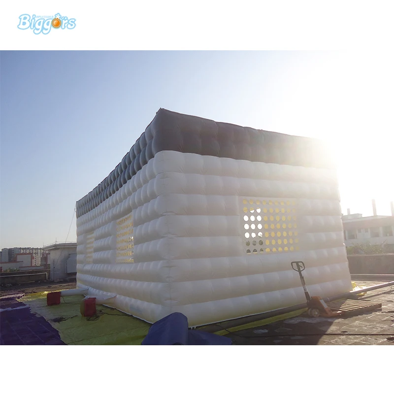 

House Shaped Inflatable Tent PVC House Tent With Windows