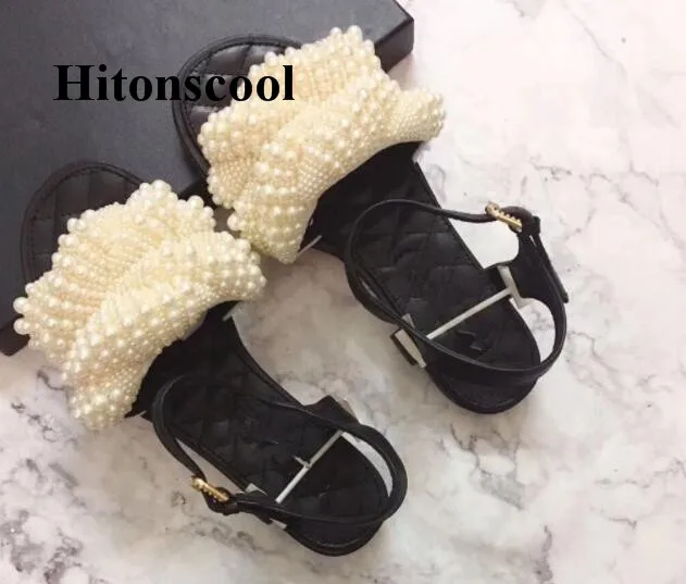 

2019 Women Luxury Ankle Strap Sandals Pearls Low Heels sandals gladiator sandals Ladies Shoes Size 35-42