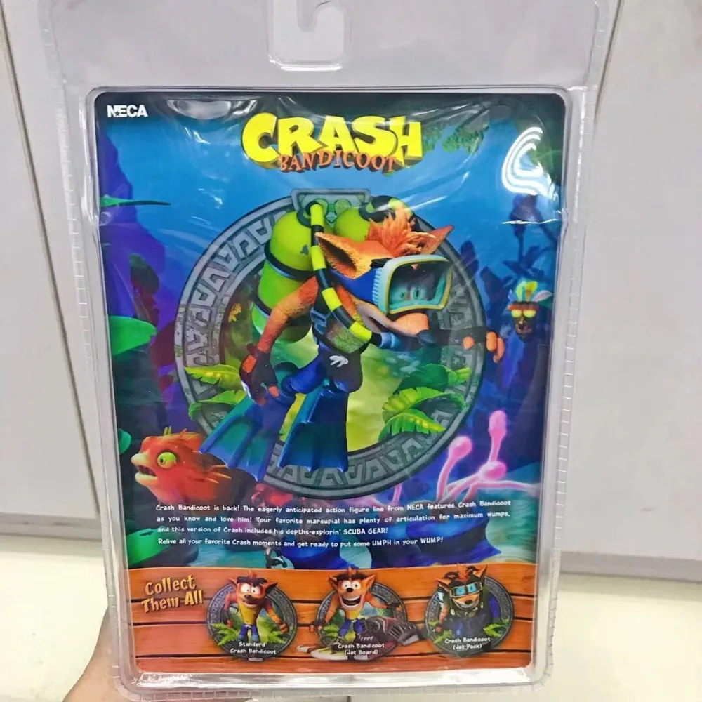 NECA Летающая версия Crash Bandicoot of Mad Strike Трилогия Классическая игра шарнирная подвижная Коллекция игрушек Фигурки 18 см