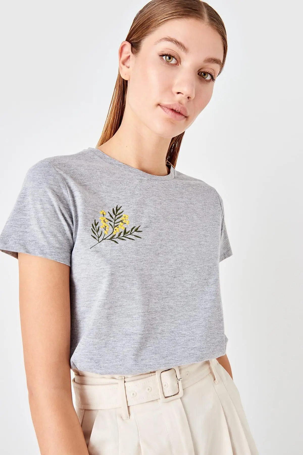 

Trendyol Gray Embroidered Basic Knitted T-Shirts TWOSS19TS0509