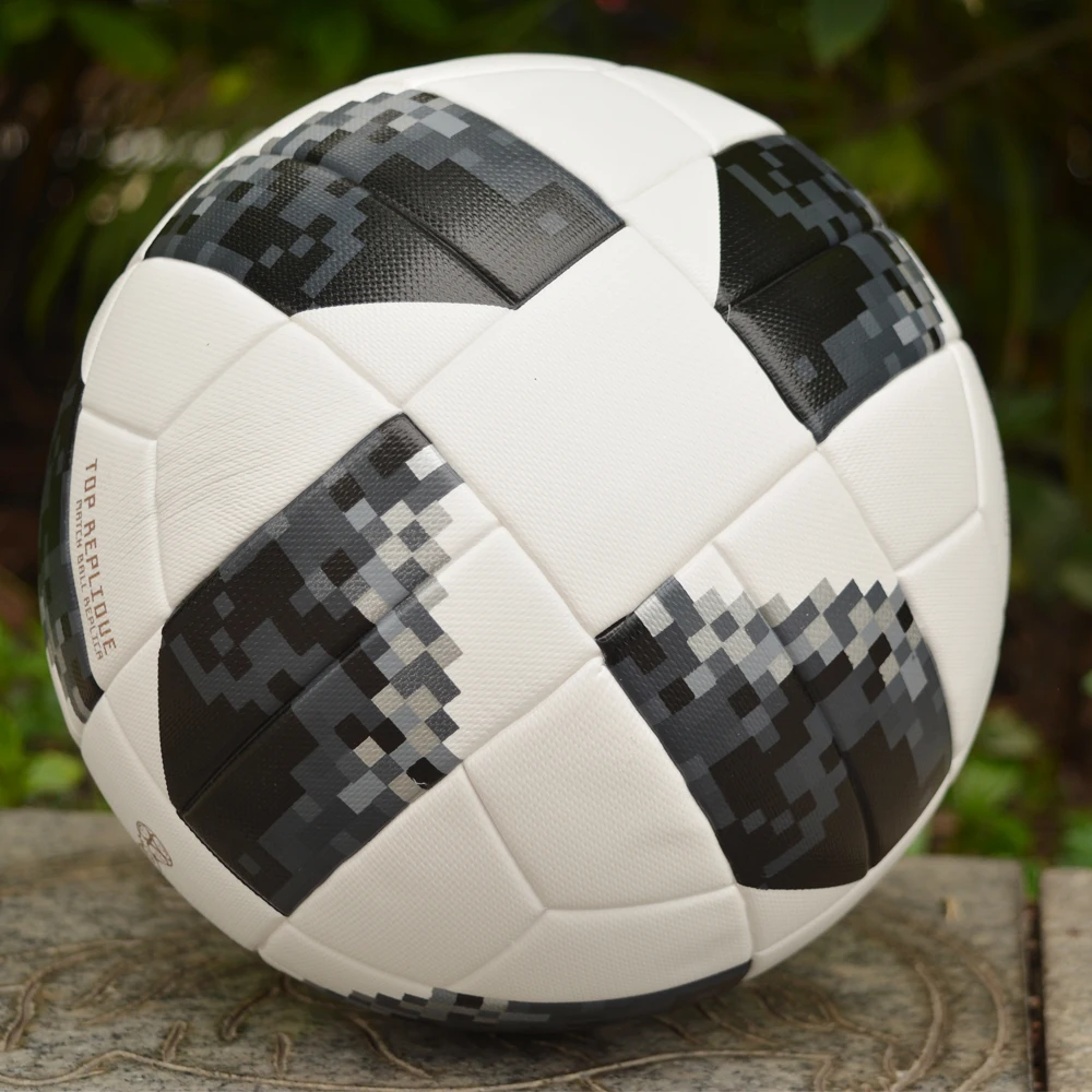 2019 New Professional Soccer Ball Official Size 4 Size 5 Football