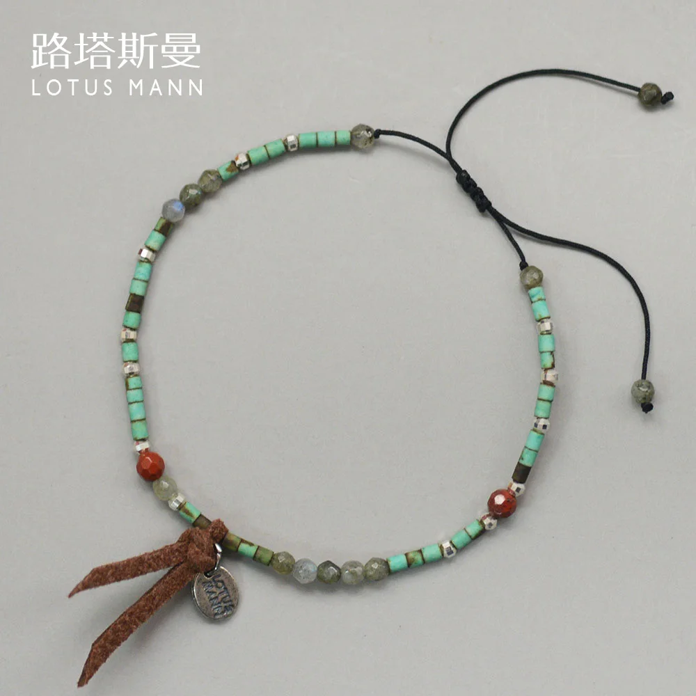 

Lotus Mann Beads and mixed with gems, 925 silver bracelet with small series