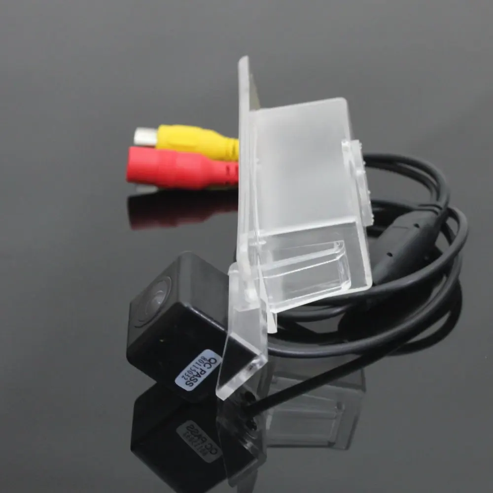 Liislee фонарь освещения номерного знака Камера/HD CCD Ночное видение/зеркало заднего вида сигнала Камера/использования парковочной Камера для hyundai i40 2011