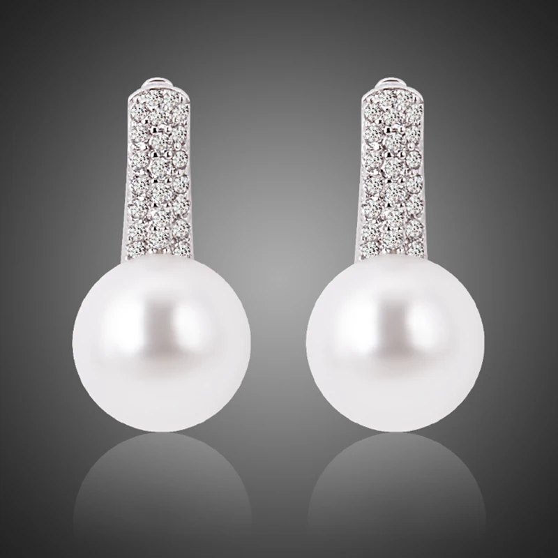 

Zircon Simulated Pearl Ball Stud Earrings For Women Girls Silver Color Copper Female Earring Fashion Ear Jewelry Brincos 2019