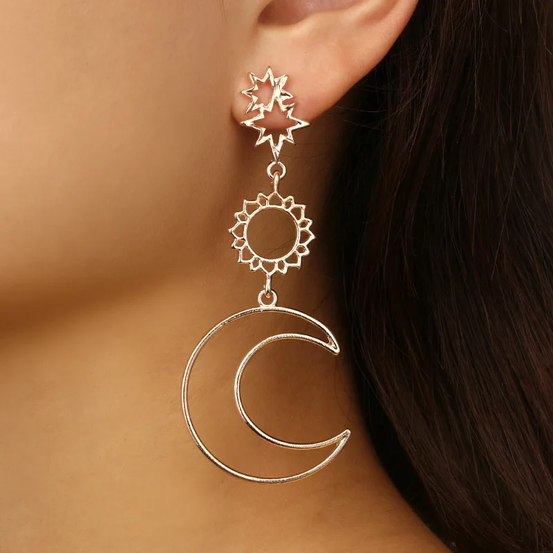 

New Fashion Vintage Bohemia Jewelry Alloy Gold Hollowed Asymmetric Stars Moon Sun Earrings For Women Ear Studs Party Accessories