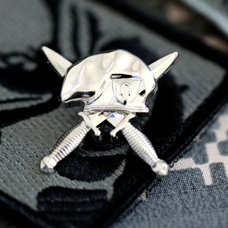 

US Beret Cap Metal Badge Personality Epaulette Medal Brooch Pin