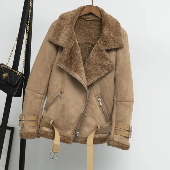 Замшевая куртка женская теплая утолщенная плюс шерстяная подкладка Лоскутная Кожа Свободное пальто зимняя женская куртка с лацканами Большие размеры пальто для студентов