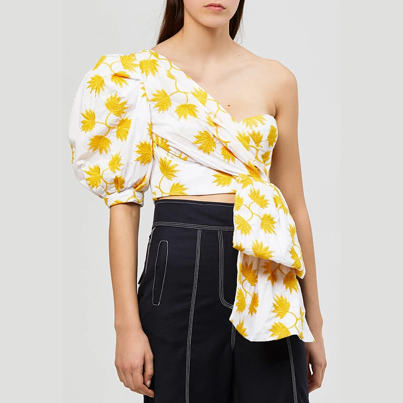 

2019 Runway Designer Sexy Woman Short Tops Short Sleeve Off One Shoulder Spliced Plaid Woman Short Tops Party Club Tops