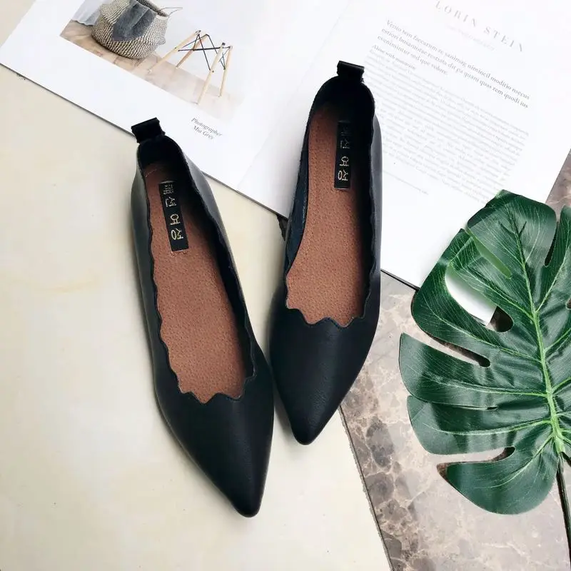 

2019 Autumn and Winter New Design Super Soft and Comfort Flat Shallow Mouth Pointed Toe Shoes Women Single Shoes Slip On Flats