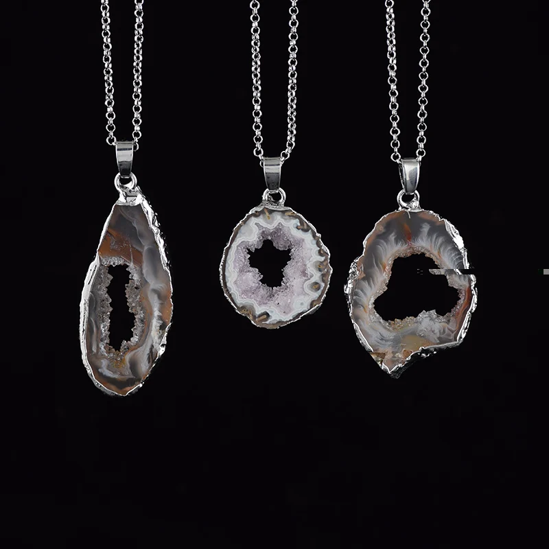 

2019 NICE Irregular Natural Stone Quartz Crystal Pendants Necklace Sandy Druzy Silver Plated Chain Statement Onyx Necklace