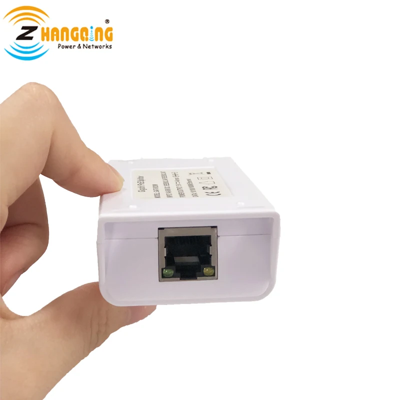 

Gigabit 802.3at 5V 20W POE splitter with Shielded RJ45 light showing 2.1x5.5mm connector for 5V None PoE IP camera Ipad Tablet