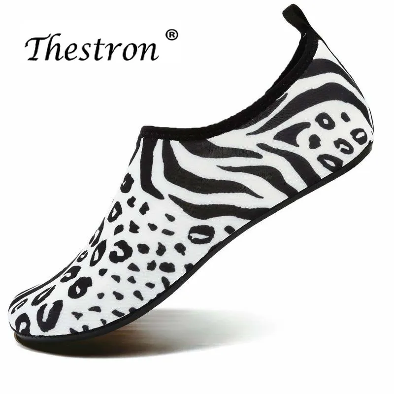 

Thestron Summer Mens Slip On Water Shoes Designer Swims Trainers Weight Light Women Yoga Sneakers Leisure Soft Pool Female Shoes