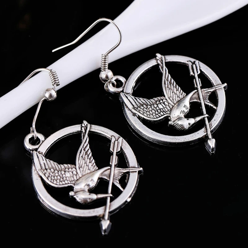 

Hunger games Laughing at the bird earrings ER015