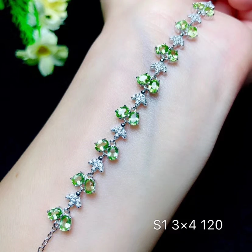

Natural green peridot Bracelet Natural olivine Bracelet 925 silver bracelet Fashion delicate Butterfly Leaf Female fine jewelry