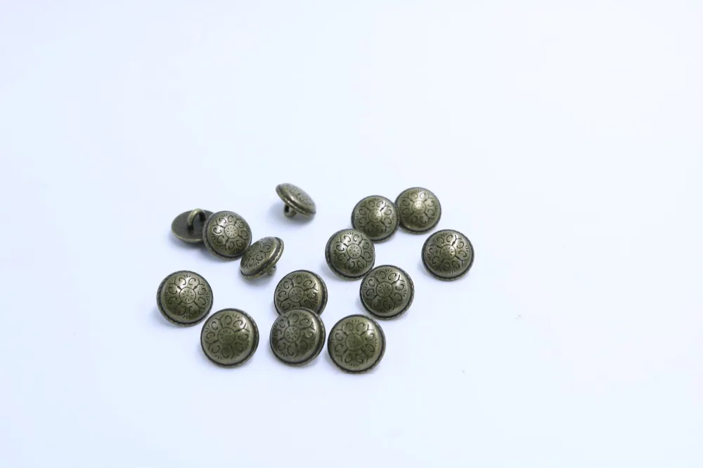 

50pcs bronze Tone Flower Sewing Metal Shank Buttons Sewing Accessories 11mm
