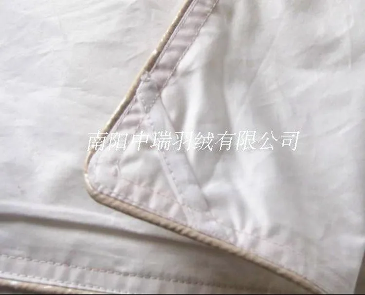 Одеяло наполненное белым гусиным пером и пухом tog значение 4,5 для лета 150 gsm размер 200*230 см заводская цена на продажу