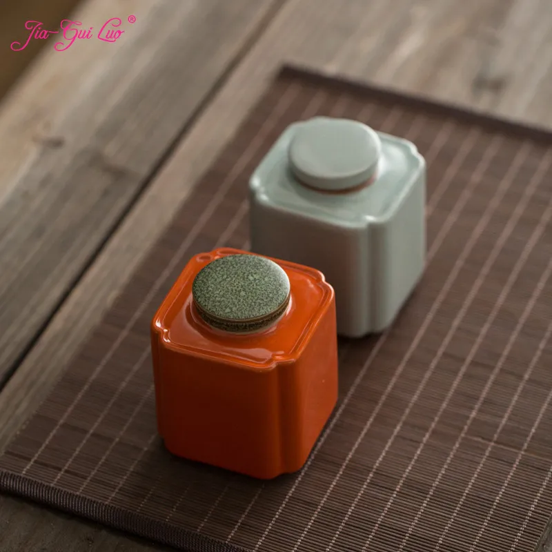 

JIA-GUI LUO Ceramic Tea Box Portable Tea Set Accessories Pu'er Dried Fruit Coffee Collection Sealed Cans Tea Storage Box D125