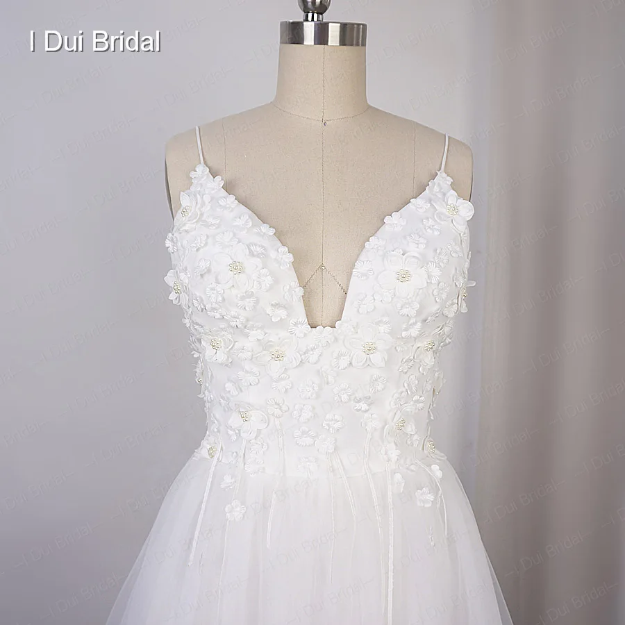 Свадебное платье на бретельках с 3D цветами на заказ