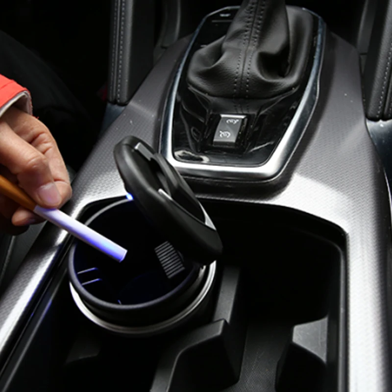 1PC Eco friendly Plastic Ashtray Portable LED Car Ashtrays Universal