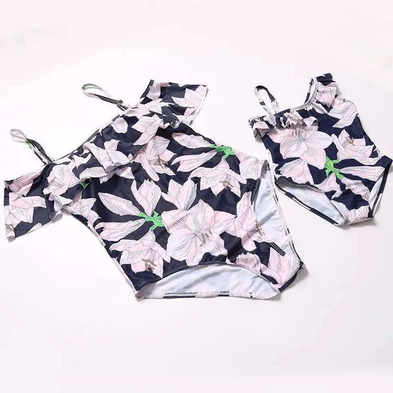 

New Model One Piece Parent-child Swimsuit Flower Pattern & Frills Kid Mom & Gril Swimwear Swim Wear Children Bathing Suit
