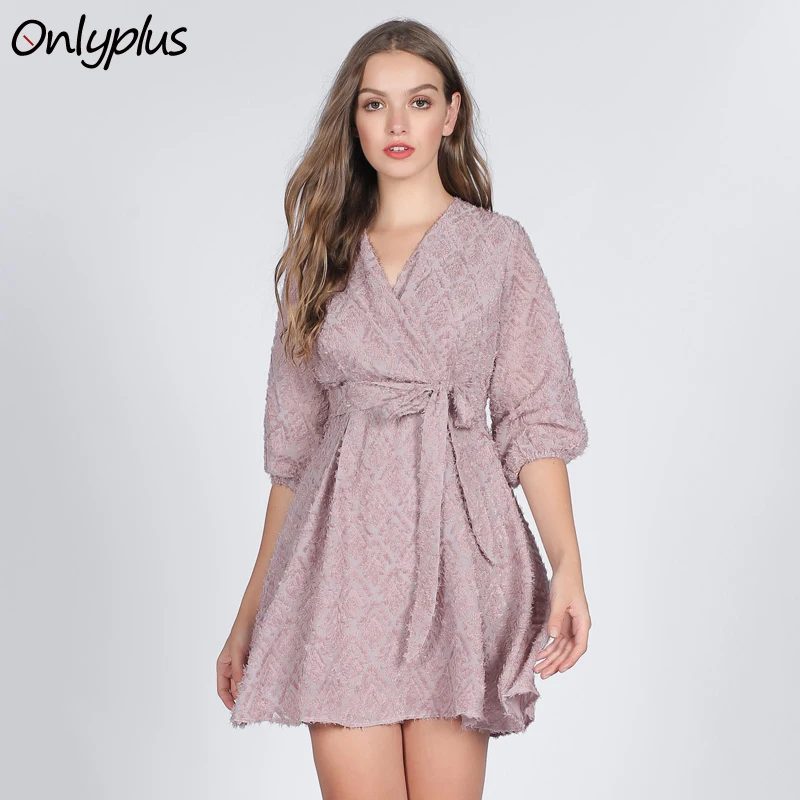 

ONLY PLUS Feather Pink Dress Female Vintage Casual Bandage Dress Waist Strap Seven Point Sleeve Party Midi Dress 2018