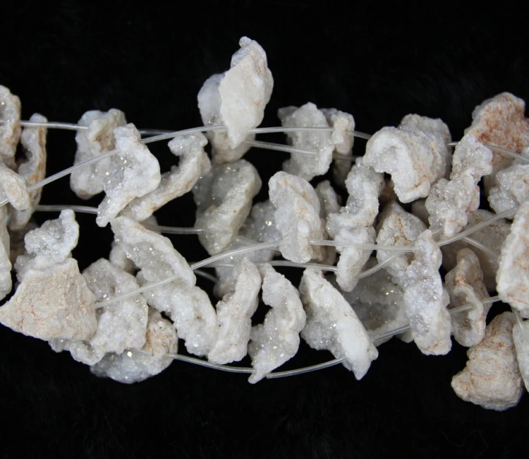 

10pcs White Titanium Druzy Stone Pendant Unique Quartz Druzy Drusy Pendant Quartz Necklace Beads Crystal Geode Necklace