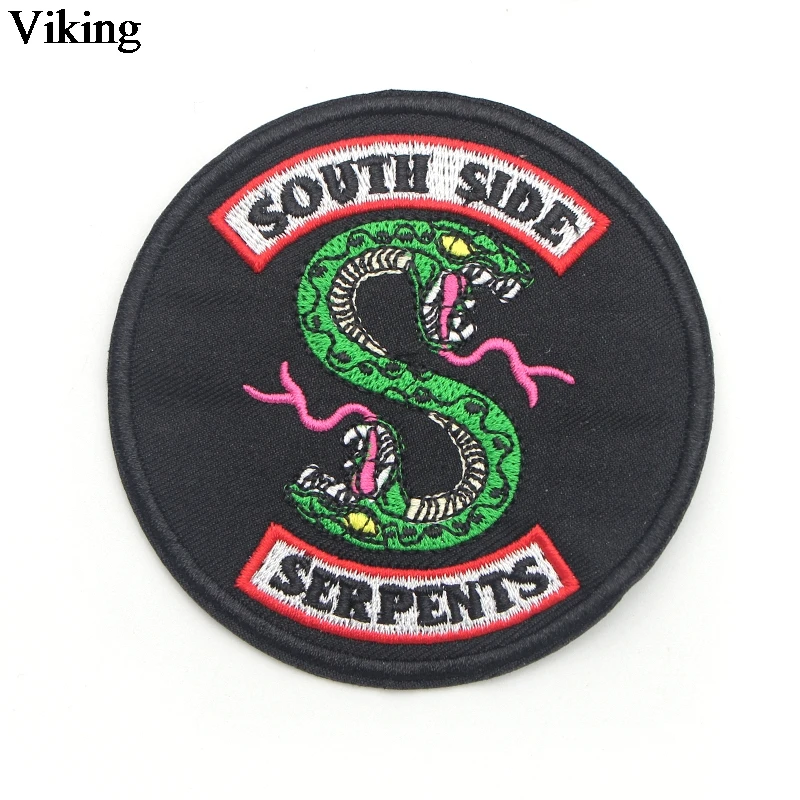 

RIVERDALE Patch Green snake Patch Cartoon Iron On Patches Kids DIY Cute Sewing Embroidered Patches For Clothing G0079
