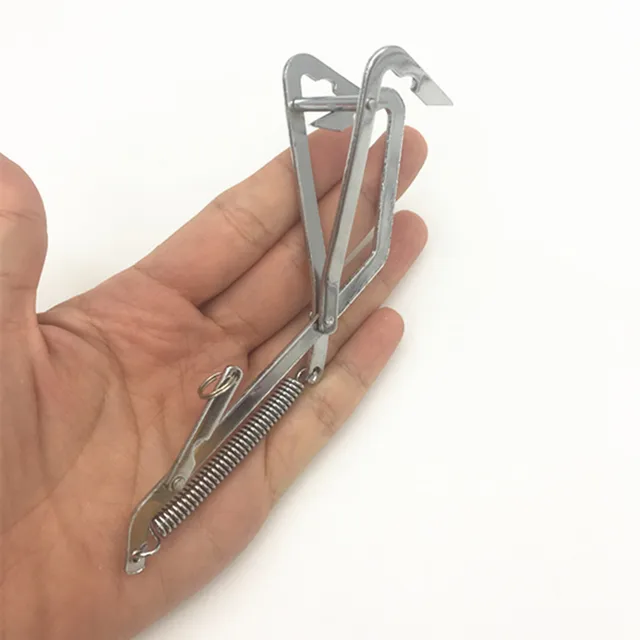 2*Fishing Hook Stainless Steel Crab Grabber Grabbing Tool Clamp Pike