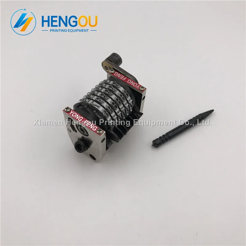 

2 pieces free shipping offset GTO 6 digits numbering machine Horizontal backward jump mode 09876... Size: 45x28x36mm