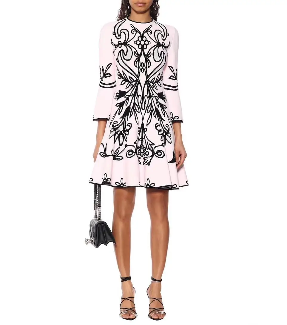 

2019 New white jacquard Elegant Ball Gown sexy women O-Neck long sleeve Celebrity party bodycon Vestidos bandage dress