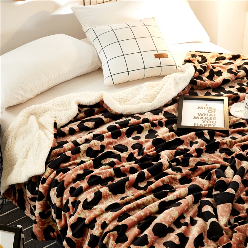 Leopard print blanket (9)