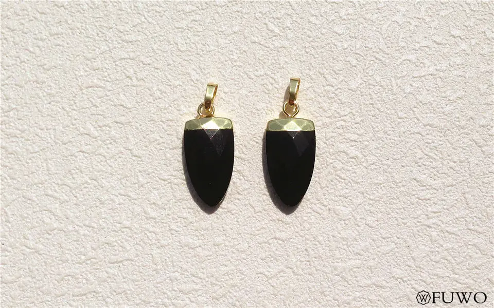 Natural Black Agate Horn Pendant 7