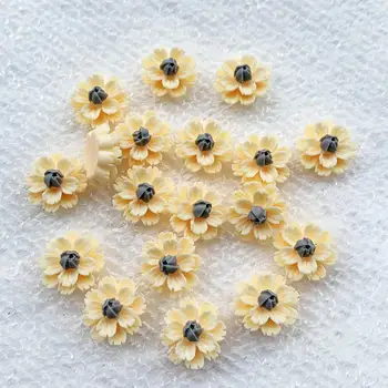 

New DIY 50pcs 12*13mm Yellow Resin Cute Flower Flatback Stone Wedding Buttons Craft Scrapbook -B522