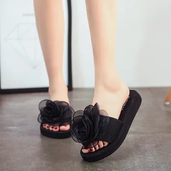 

Big size 2019 Summer new wild rose slippers female Korean casual foam beach sandals and slippers women's shoes