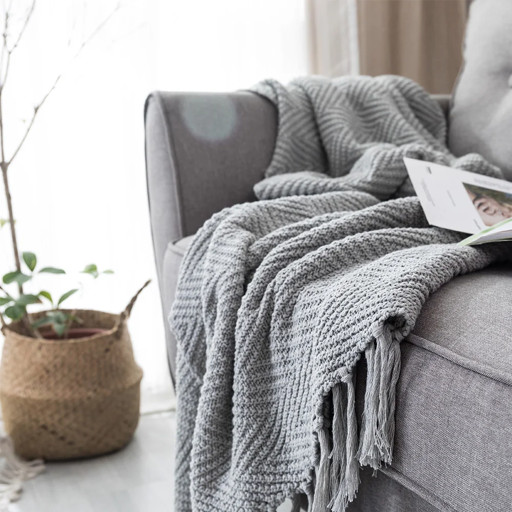 

Z-shaped Cotton Knit Blanket Air-conditioning Blanket Sweatshirt Office Sofa Blanket Photo Props Simple Blankets for Beds