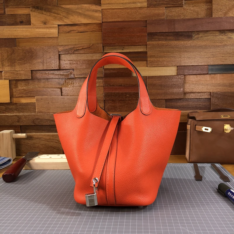 

BEST1180 100% Genuine Leather Luxury Handbags Women Bags Designer Crossbody Bags For Women Famous Brand Runway