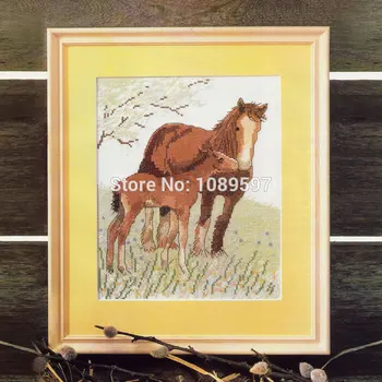 

2020 Fishxx Cross Stitch European Magazine Crazy31-2 Pony's Love Printed Animal Pattern Set