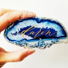 Cocostyles пользовательские красивые темно-синие нерегулярные Агат ломтик гость имя карты с ручной записи для каллиграфа пригласительные карты