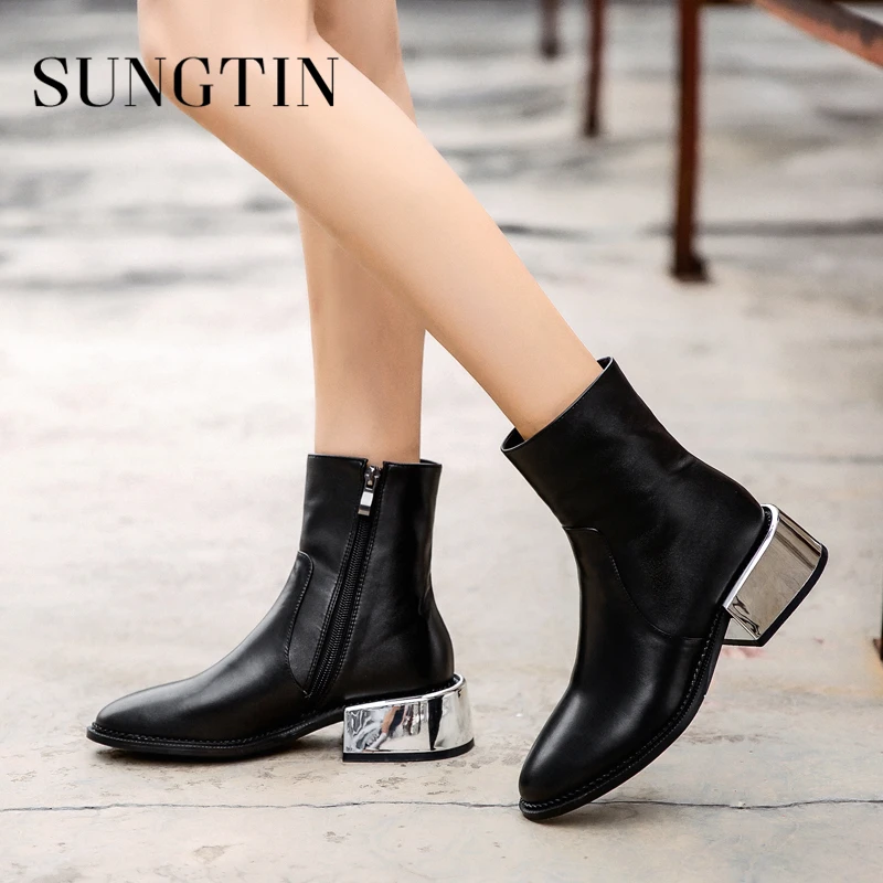 

Sungtin Black Genuine Leather Short Riding Boots Women Mid Heel Ankle Boots Winter Plush Warm Chelsea Boot Ladies Casual Booties