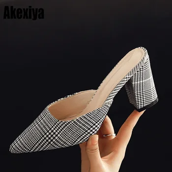 

Fashion Women High Heels Slipper Mules Decors Pointed Toe Slip Shoes Slipper Pumps Elegant Women Shoes d1074