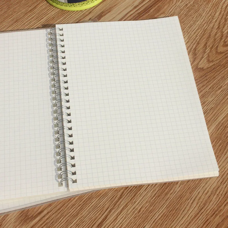 Caderno Grid Simples para Escritório e Escola,