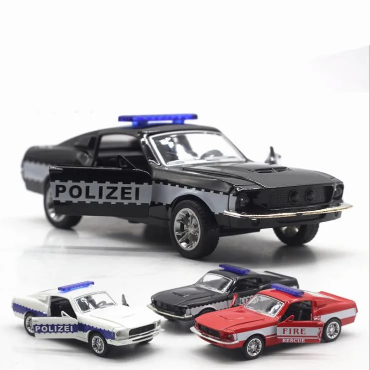Высокая моделирования Ford Mustang GT модель, 1: 32 сплава оттягивать назад игрушечные машинки, мигающие и музыкальные, литая модель swat полицейский автомобиль